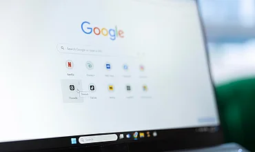 Google-Ads-Auswertung mit Zielvorgaben, Symbolbild zu Target CPA und ROAS